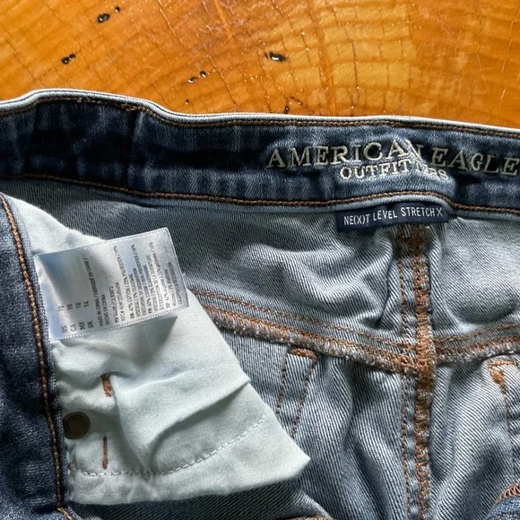 American Eagle Curvy Hi Rise Shortie Shorts Sz 10 Destructed Stretch - Picture 4 of 7